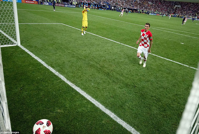 ẢNH: Những khoảnh khắc đáng nhớ trong trận chung kết FIFA World Cup 2018 - Ảnh 22.