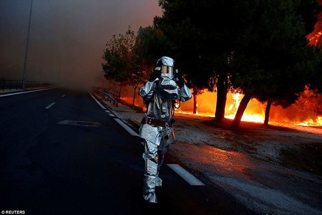 Hi Lạp để tang các nạn nhân cháy rừng - Ảnh 3.