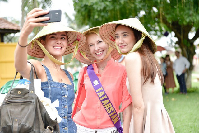 Phan Thị Mơ đọ sắc cùng người đẹp Thái Lan tại Hoa hậu Đại sứ Du lịch thế giới 2018 - Ảnh 7.