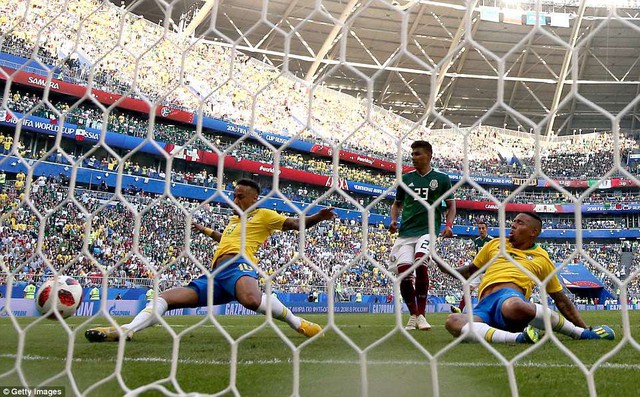 Chấm điểm ĐT Brazil 2-0 ĐT Mexico: Neymar đã “ăn đứt” Messi, Ronaldo - Ảnh 6.