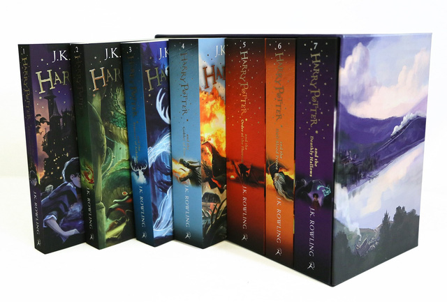 Mỹ: Tổ chức triển lãm Harry Potter kỉ niệm 20 năm ra đời cuốn sách đầu tiên - Ảnh 1.