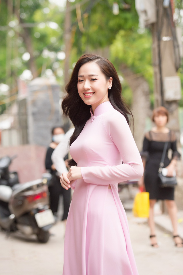 BTV của VTV nằm trong nhóm thí sinh nổi bật khu vực phía Bắc Hoa hậu Việt Nam 2018 - Ảnh 9.