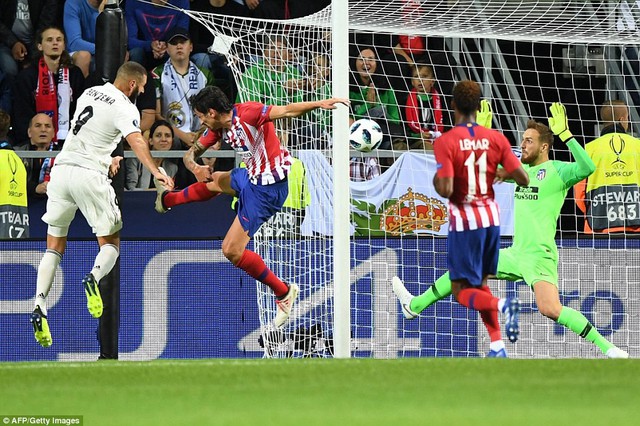 Vượt qua Real Madrid, Atletico Madrid lần thứ 3 giành siêu cúp châu Âu - Ảnh 2.