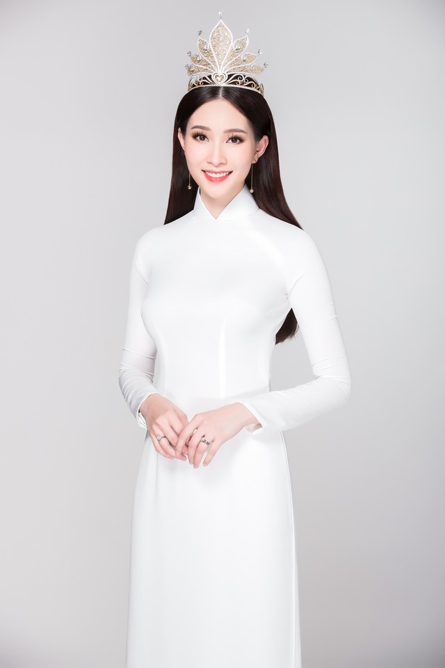Ngắm trọn bộ ảnh thanh xuân của 13 Hoa hậu Việt Nam qua 30 năm - Ảnh 3.