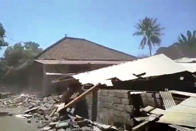 Lại xảy ra động đất tại Lombok, Indonesia - Ảnh 2.