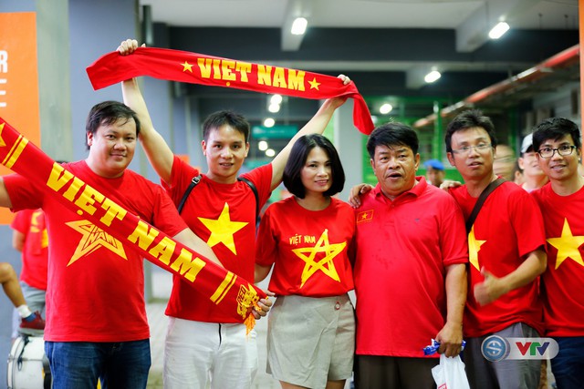 ẢNH: ĐT Olympic Việt Nam thắng nghẹt thở Olympic Bahrain, lần đầu góp mặt tại tứ kết ASIAD - Ảnh 3.