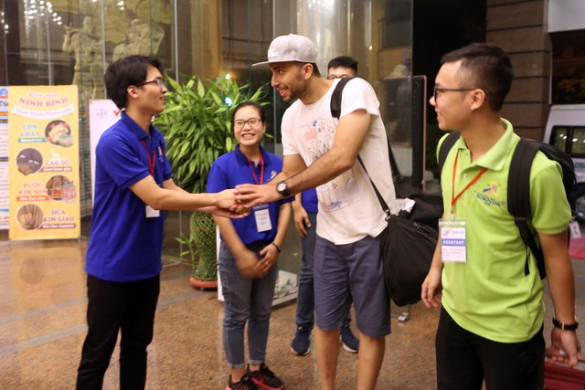 Ninh Bình chào đón những đội tuyển đầu tiên đến với ABU Robocon 2018 - Ảnh 6.