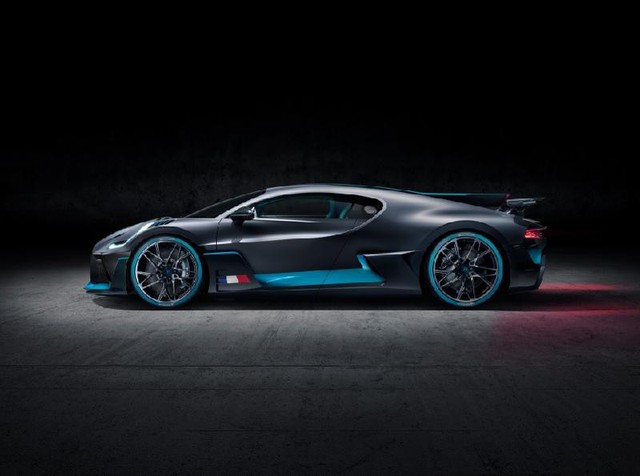 Ngắm ảnh cực chất của siêu xe thể thao Bugatti Divo - Ảnh 2.