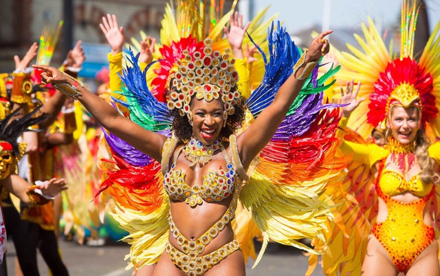 Notting Hill Carnival 2018 - Lễ hội hóa trang đường phố lớn nhất thế giới năm 2018 - Ảnh 2.
