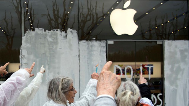 Apple chính thức cán mốc 1.000 tỷ USD  - Ảnh 2.