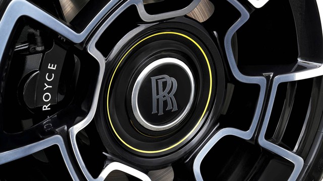 Sếp Google chi hàng triệu USD tậu Rolls-Royce màu cực “chất” - Ảnh 2.