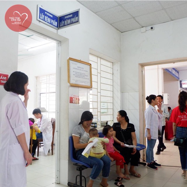 Phát hiện 20 trường hợp mắc bệnh tim bẩm sinh trong buổi khám sàng lọc tại tỉnh Cao Bằng - Ảnh 3.