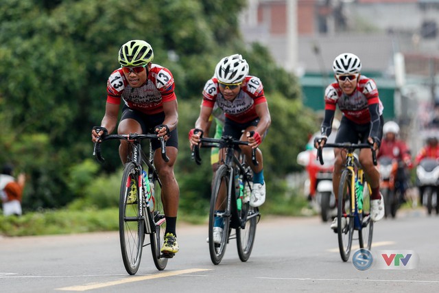 ẢNH: Những khoảnh khắc ấn tượng chặng 11 Giải xe đạp quốc tế VTV Cup Tôn Hoa Sen 2018 - Ảnh 5.