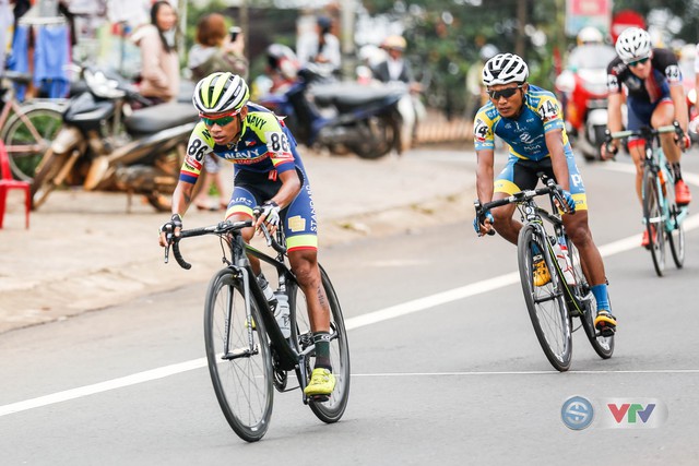 ẢNH: Những khoảnh khắc ấn tượng chặng 13 Giải xe đạp quốc tế VTV Cup Tôn Hoa Sen 2018 - Ảnh 5.