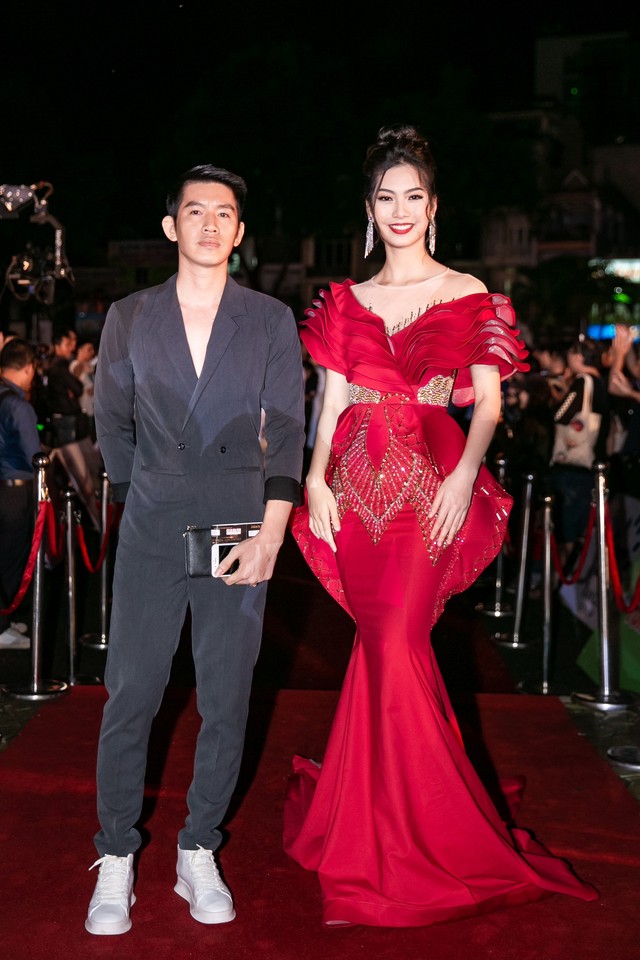 Dàn sao đổ bộ thảm đỏ hoành tráng của Chung kết Hoa hậu Việt Nam 2018 - Ảnh 31.