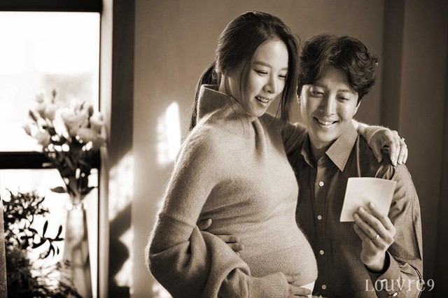 Vợ chồng Lee Dong Gun tiết lộ hình ảnh đầu tiên của con gái - Ảnh 2.