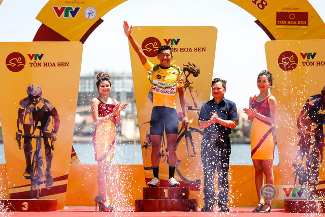 ẢNH: Những khoảnh khắc ấn tượng chặng 5 Giải xe đạp quốc tế VTV Cup Tôn Hoa Sen 2018 - Ảnh 16.