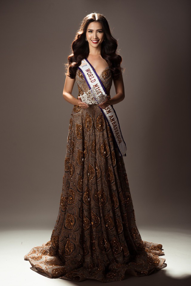 Top 5 Hoa hậu Đại sứ du lịch thế giới 2018 đội vương miện khoe đường cong quyến rũ - Ảnh 3.