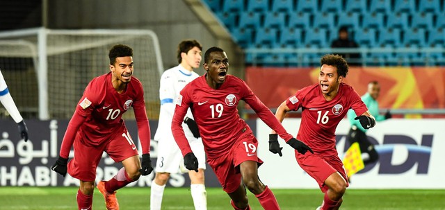 VIDEO Tổng hợp trận đấu, U23 Qatar 1-0 U23 Uzbekistan: Trả giá vì phung phí cơ hội - Ảnh 2.