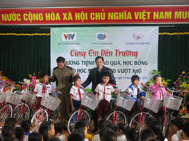 Những con số ấn tượng về Quỹ Tấm lòng Việt năm 2017 - Ảnh 4.