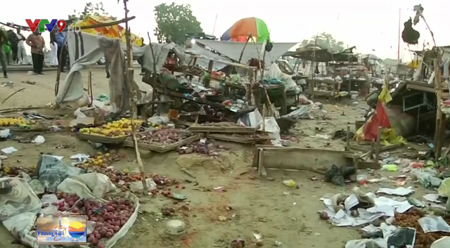 Hai vụ nổ bom tại Nigeria, hơn 70 người thương vong - Ảnh 1.