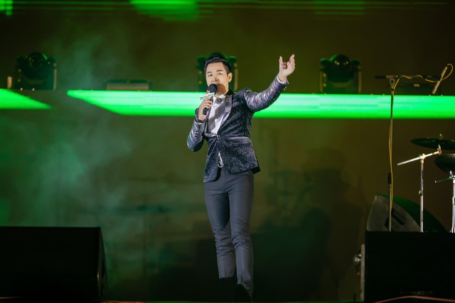Thủ lĩnh nhóm nhạc Westlife cùng nghệ sĩ Việt bùng nổ trong đêm nhạc Countdown Party 2019 - Ảnh 8.