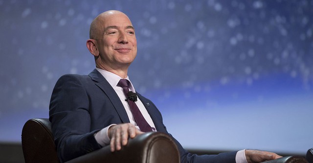 Jeff Bezos, người giàu nhất lịch sử đương đại có thể mất gần 70 tỷ USD vì ly hôn - Ảnh 1.
