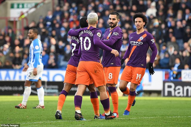 Kết quả bóng đá sáng 21/01: Man City tiếp tục bám đuổi ngôi đầu, Tottenham thắng nhọc nhằn Fulham - Ảnh 1.