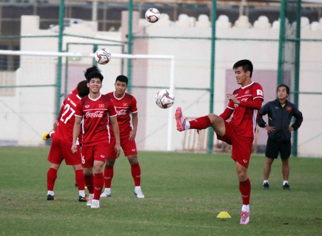 Trọng Hoàng hoàn toàn bình phục, ĐT Việt Nam đầy đủ lực lượng trước thềm VCK Asian Cup 2019 - Ảnh 4.