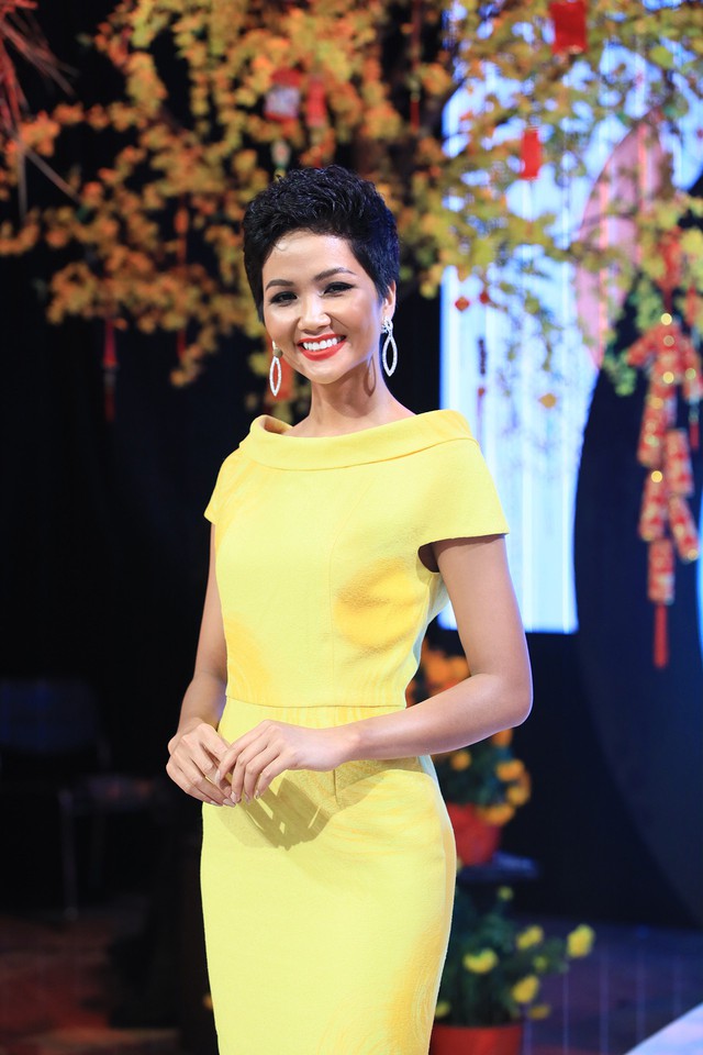 Ký ức vui vẻ: HHen Niê lần đầu trải lòng khó khăn vì nói tiếng Anh tại Hoa hậu hoàn vũ - Ảnh 5.