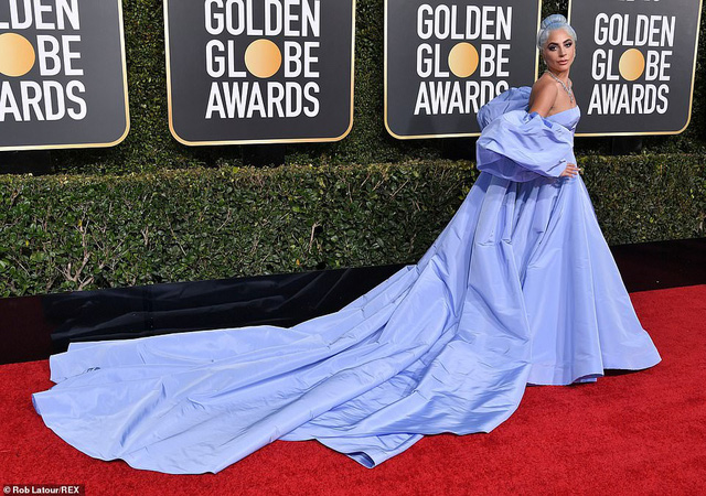 Lady Gaga diện váy lọ lem, nổi bật trên thảm đỏ Quả cầu vàng 2019 - Ảnh 1.