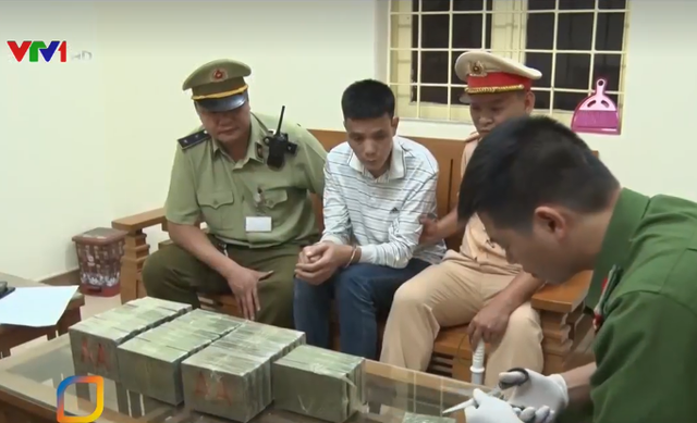 Lạng Sơn: Bắt giữ 2 đối tượng vận chuyển 35 bánh heroin - Ảnh 1.
