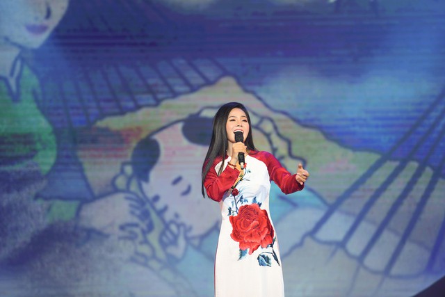 Sao mai Lương Nguyệt Anh hát ca khúc tự sáng tác về quê mẹ nhân dịp 20/10 - Ảnh 3.