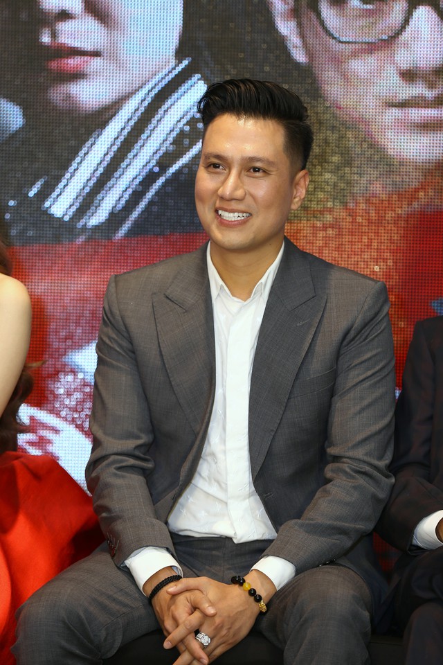 Hậu thẩm mỹ, Việt Anh bảnh bao xuất hiện tại họp báo ra mắt phim mới - Ảnh 3.