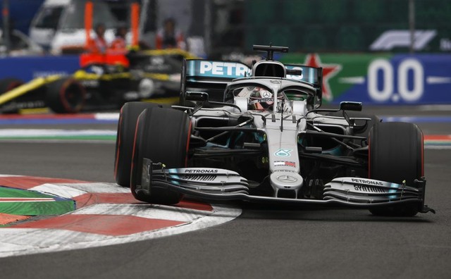 Đua xe F1: Về nhất GP Mexico 2019, Lewis Hamilton vẫn chưa thể vô địch - Ảnh 2.