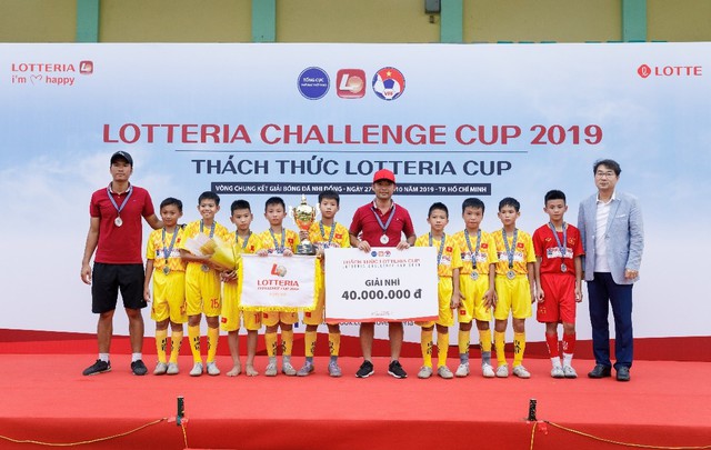 Thách thức Lotteria Cup mùa giải 2019 khép lại với chiến thắng sít sao của Kid Star FC - Ảnh 3.