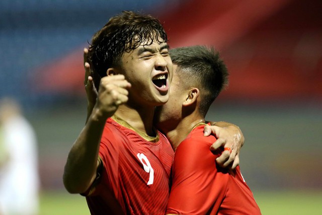 U21 Việt Nam 2-1 U19 FK Sarajevo: U21 Việt Nam sớm giành quyền vào chung kết - Ảnh 3.