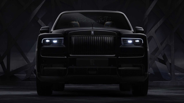 Rolls-Royce ra mắt sứ giả bóng đêm Cullinan Black Badge, đẹp hút hồn - Ảnh 8.