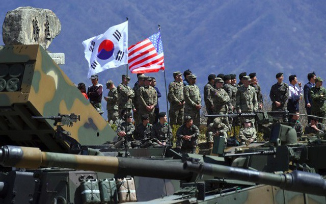 Mỹ và Hàn Quốc nối lại đối thoại chia sẻ chi phí quân sự sau đổ vỡ - Ảnh 1.