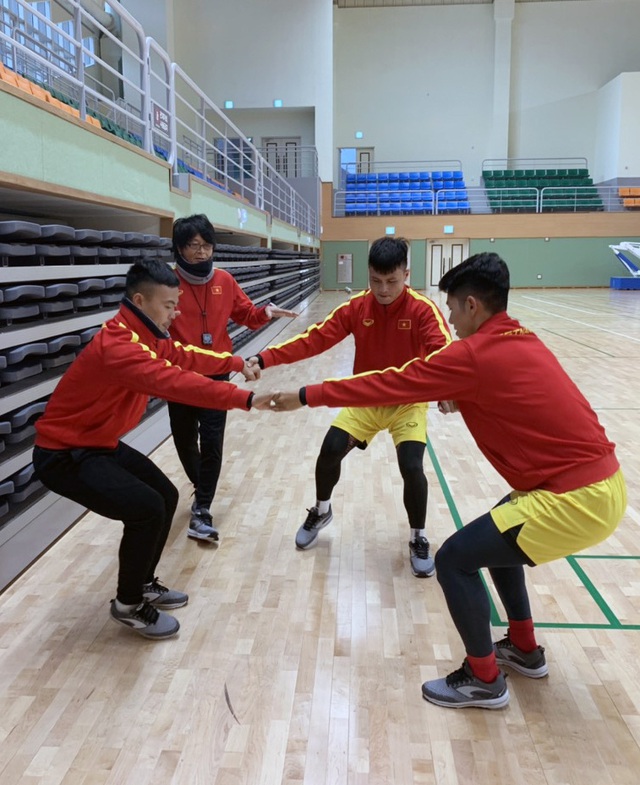 Tình hình lực lượng ĐT U23 Việt Nam: Quang Hải sắp trở lại, Đình Trọng hồi phục tốt - Ảnh 1.