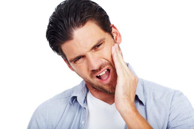 Nhận biết tình trạng sức khỏe qua các dấu hiệu của miệng - Ảnh 8.