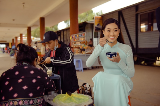 Hoa hậu Lương Thuỳ Linh check-in những nơi không nên bỏ qua khi đến Đà Lạt - Ảnh 8.