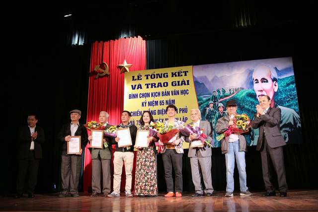 Vinh danh các kịch bản văn học kỷ niệm 65 năm chiến thắng Điện Biên Phủ - Ảnh 5.