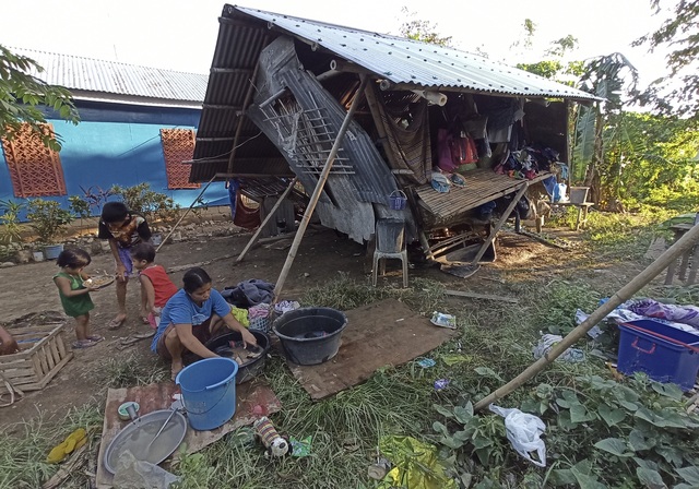 Philippines khắc phục hậu quả bão Phanfone - Ảnh 6.