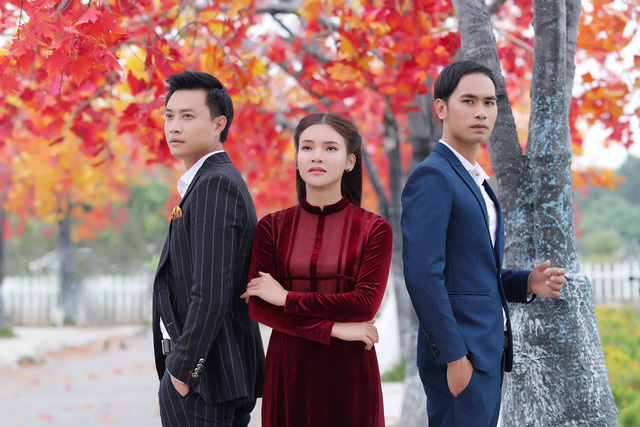 Diễn cảnh hôn trong phim ca nhạc “Mong manh em”, Phạm Phương Thảo phấn chấn, Tiến Lộc “lạnh lùng - Ảnh 3.