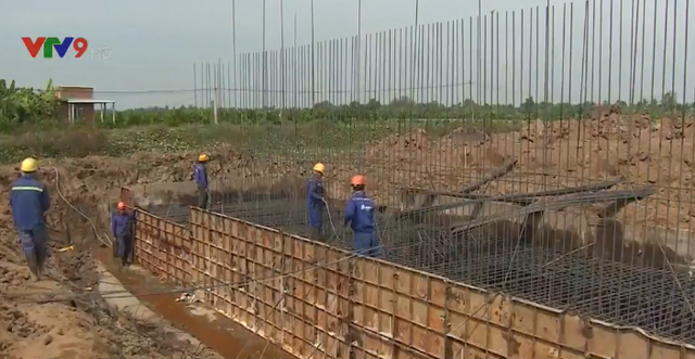 Tiến độ thi công khẩn trương dự án cao tốc Trung Lương - Mỹ Thuận giai đoạn 1 - Ảnh 1.