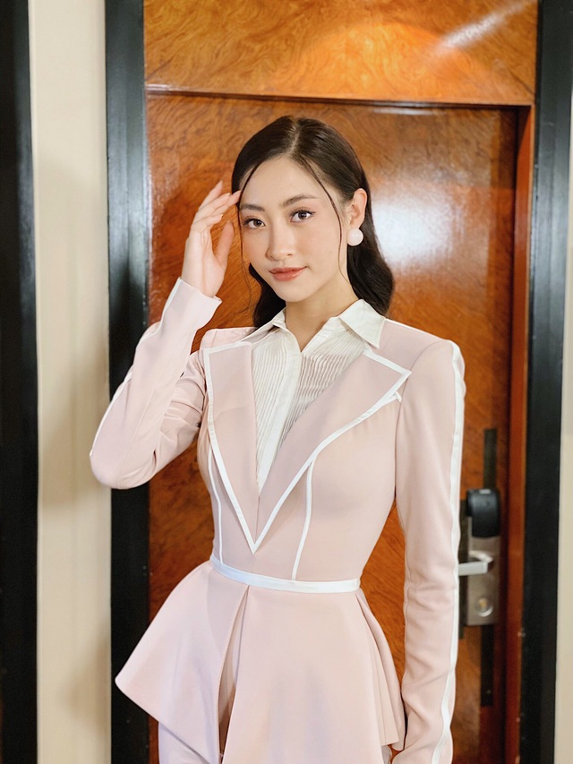 Miss World 2019: Lương Thùy Linh gây bất ngờ tại vòng thi Head to Head - Ảnh 4.