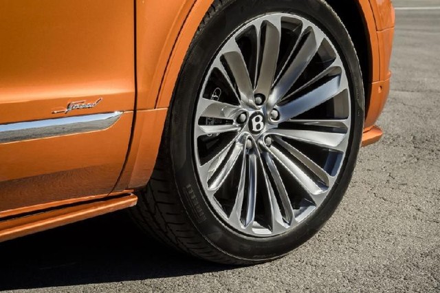 Ngắm chiếc SUV nhanh nhất thế giới - Bentley Bentayga Spreed - Ảnh 7.