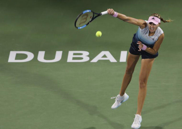 Dubai mở rộng 2019: Naomi Osaka nhận thất bại trận đầu tiên ở ngôi vị số 1 thế giới - Ảnh 3.