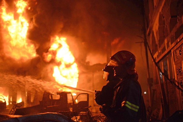 Hỏa hoạn nghiêm trọng tại Bangladesh, ít nhất 41 người thiệt mạng - Ảnh 5.